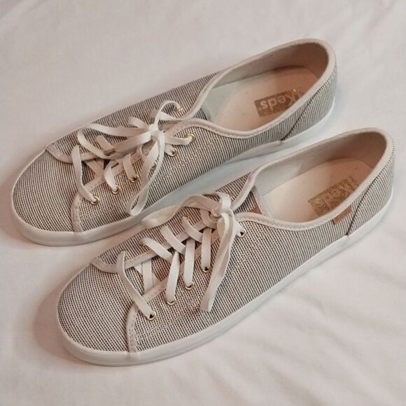 Keds Shoes - KEDS LACE up canvas sneakers size 9.5